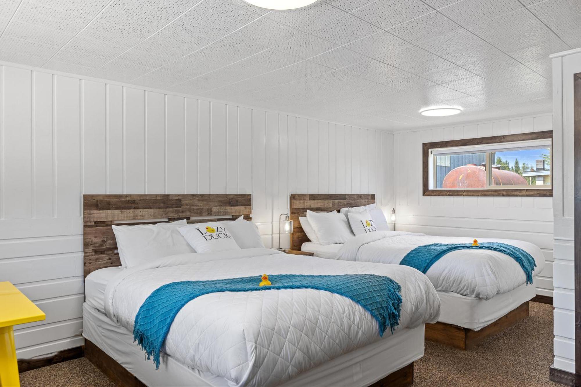 Lazy Duck Inn West Yellowstone Buitenkant foto