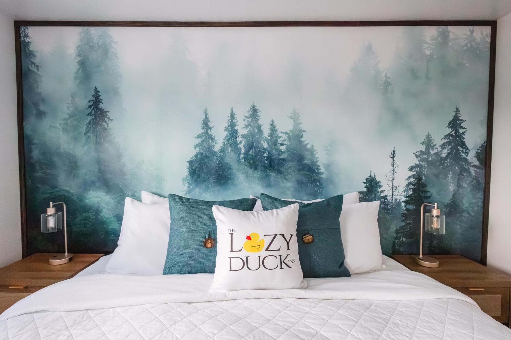 Lazy Duck Inn West Yellowstone Buitenkant foto